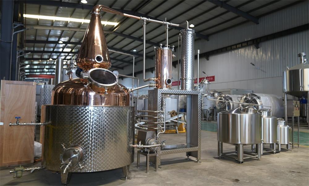 <b>2000л Медное оборудование для дистилляции (Дижн)</b>